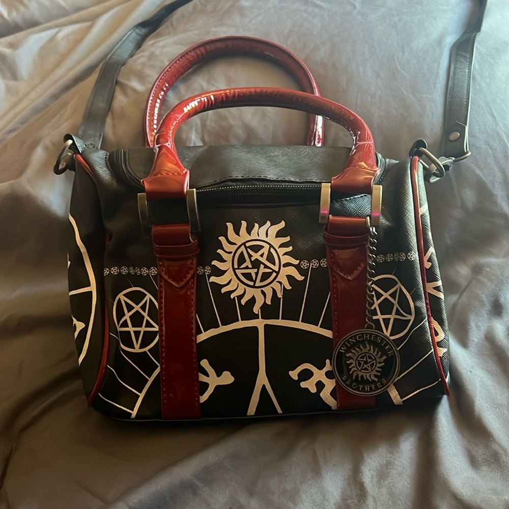 Supernatural purse